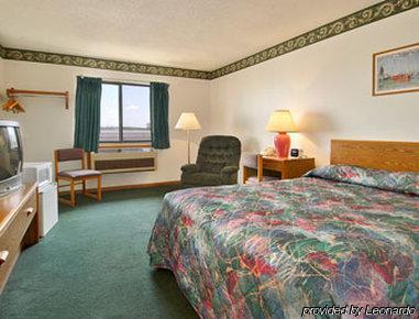Hotel Super 8 By Wyndham Warroad Extérieur photo